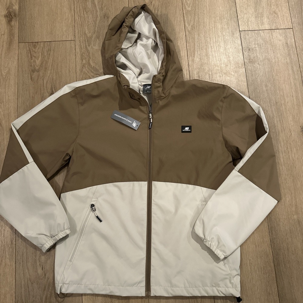 New Balance Men's Full Zip Windbreaker Jacket Beige Medium